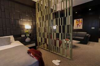 Отель Hotel Orhideea Негрешти-Оаш Двухместный номер Делюкс с 1 кроватью и балконом-17
